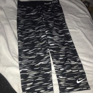 Nike pro leggings
